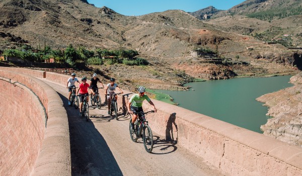 Bicicleta eléctrica: Paseo tranquilo en bicicleta a Ayagaures con tapas – Foto 3