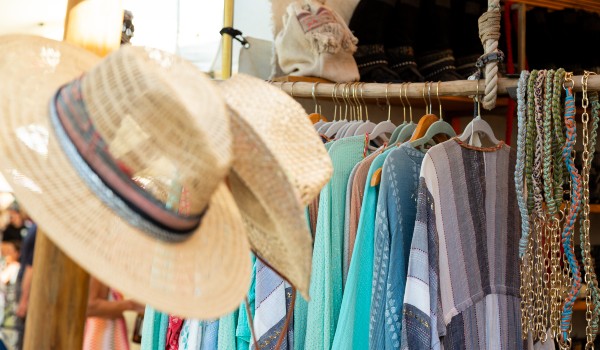 Visite de l'île et marché hippie – Photo 6