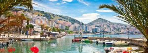 Hafenstadt Saranda und Blaues Auge
