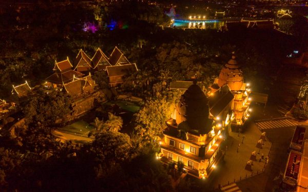 Siam Park by Night – Bild 2