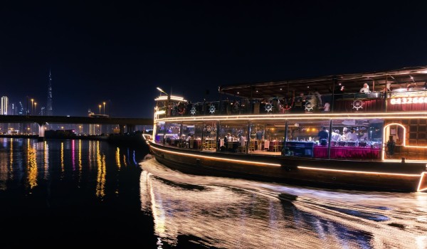 Večera na krstarenju kanalom – Slika 4